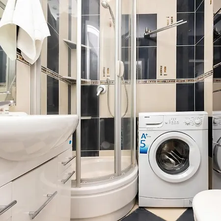 Old Town Złotników By Renters Apartamento *